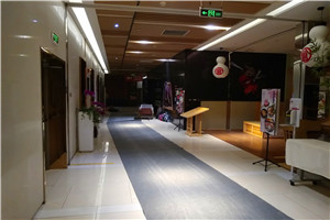 女兒墻拆除時，物業把鋼結構拆除了賣廢品了。妥當嗎