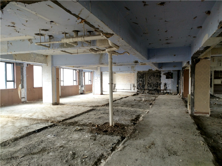 4000平酒店拆除清運需要多久？成都戰狼拆除告訴你