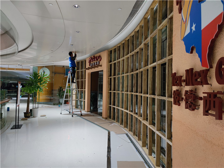 成都專業商場拆除公司萬象城店鋪案例